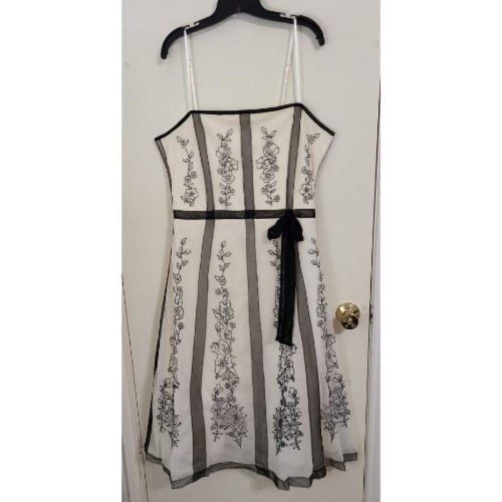 NWT CAthaya black and white lace dress